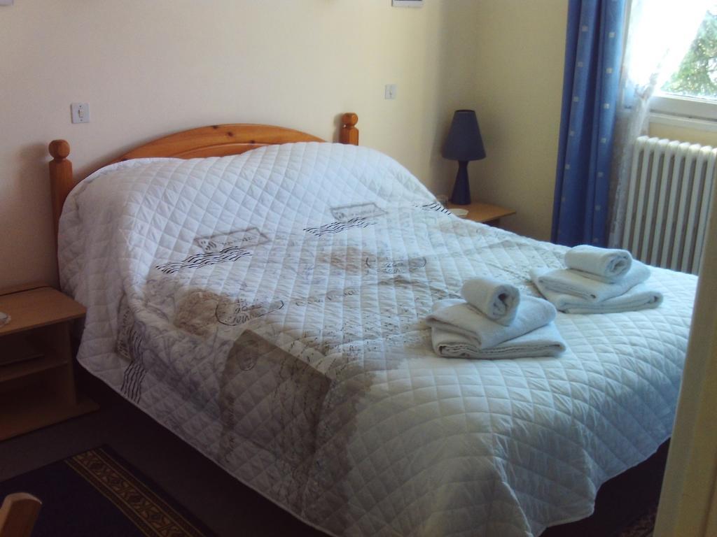 Lenard Charles Bed & Breakfast Juvigny-Val-d'Andaine Eksteriør bilde